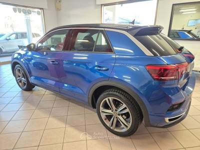 Volkswagen T-Roc 1.5 TSI ACT DSG Sport R-LINE Blu/Azzurro usata Stra