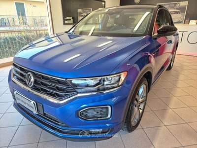 Volkswagen T-Roc 1.5 TSI ACT DSG Sport R-LINE Blu/Azzurro usata Stra