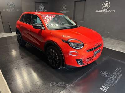 Fiat 600 Hybrid 110 CV DCT MHEV La Prima Arancione usata Bastia Umbra