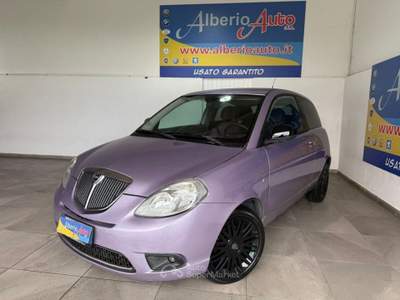 Lancia Ypsilon 1.3 MJT 75 CV Versus Lilla usata ADRANO