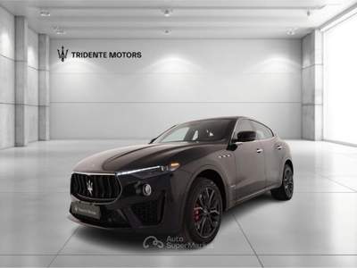 Maserati Levante 3.0 AWD Auto Nero usata Padova