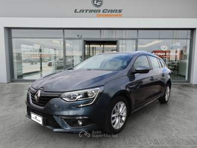 Renault Mégane 1.5 blue dci Business 115cv Con NAVIGATORE Grigio usata Latina
