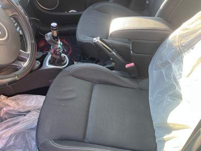Renault Clio auto tenuta benissimo consuma poco ,ci sono un po’ di modifiche Nero usata Milano