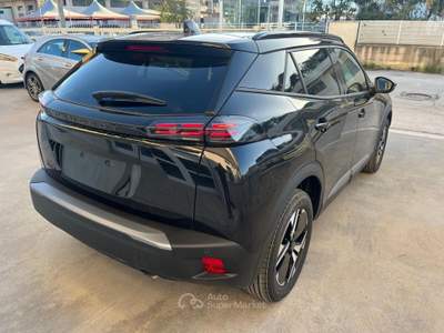 Peugeot 2008 S&S Allure Nero usata Castellana Grotte