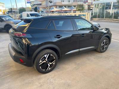 Peugeot 2008 S&S Allure Nero usata Castellana Grotte