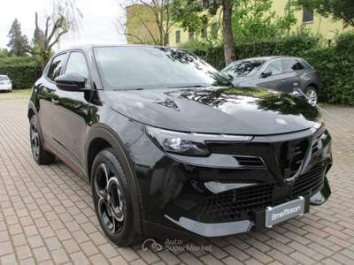 Alfa Romeo Junior 1.2 136 CV Hybrid eDCT6 Speciale Nero usata Mogliano Veneto