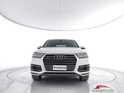 Audi Q7 3.0 TDI 218 CV ultra quattro tiptronic Business Pl Bianco usata Corciano