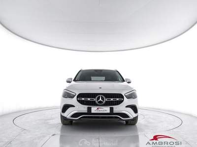 Mercedes-Benz GLA CDI 4MATIC 200 d Automatic 4Matic Progressive Adv Bianco usata Corciano