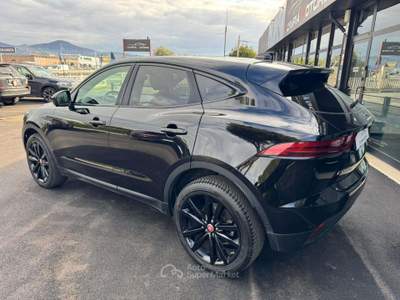 Jaguar E-Pace D150 AWD SE R DYNAMIC KAMERA 20' NAVI LED Nero usata Ciampino