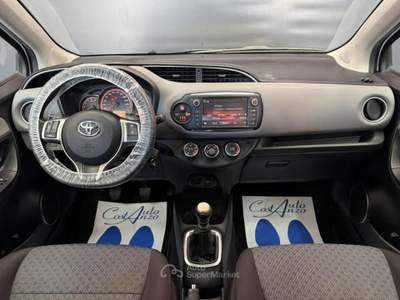 Toyota Yaris Lounge 11/2014 Bianco usata Teverola