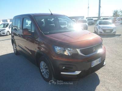Peugeot Rifter 5 posti autovettura Bronzo usata San Michele Salentino