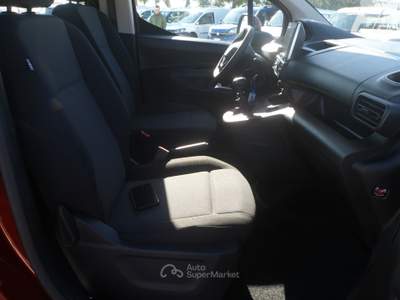 Peugeot Rifter 5 posti autovettura Bronzo usata San Michele Salentino