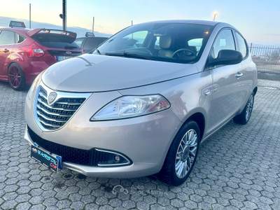 Lancia Ypsilon Lancia Ypsilon benzina 85cv cambio automatico Beige usata Rivanazzano Terme