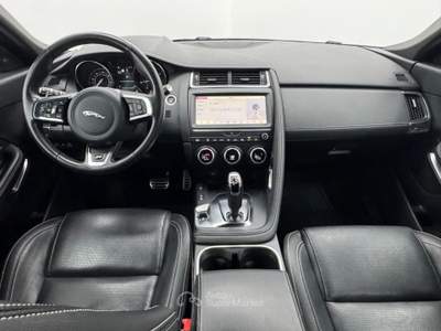 Jaguar E-Pace 2.0D 150 CV AWD aut. R-Dynamic S Nero usata Lurate Caccivio