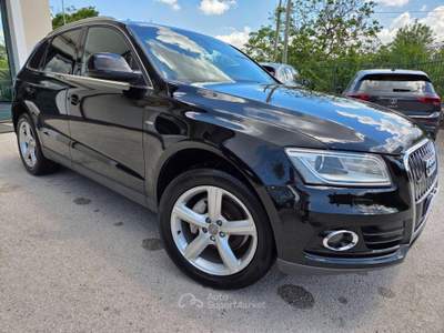 Audi Q5 2.0 TDI 177CV quattro S tronic SLINE Nero usata Somma Vesuviana Audi Q5 2.0 TDI 177CV quattro S tronic SLINE Nero usata Somma Vesuviana