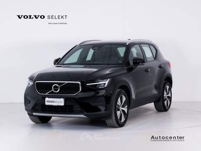 Volvo XC40 B3 163CV AUT CORE Nero usata Bassano del Grappa