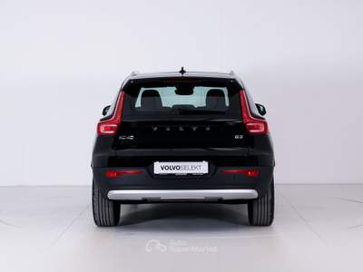 Volvo XC40 B3 163CV AUT CORE Nero usata Bassano del Grappa