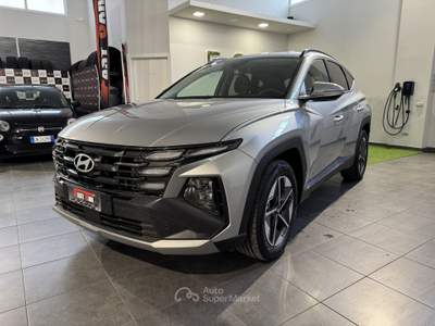 Hyundai Tucson 1.6 CRDI 48V DCT Business Argento usata Cesena