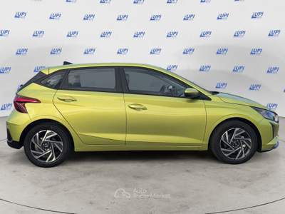 Hyundai i20 1.0 T-GDI 90cv ConnectLine Giallo usata Pistoia