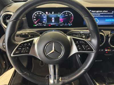 Mercedes-Benz Classe A A 180 d Automatic Progressive Advanced Nero usata Rende