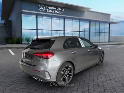 Mercedes-Benz Classe A A 180 d Automatic AMG Line Advanced Plus km 0 Grigio usata Rende