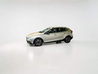 Volvo V40 Cross Country 2.0 D2 Business Plus Geartronic My19 usata Parma