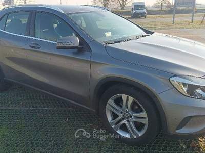 Mercedes-Benz GLA sport Grigio usata Pavia