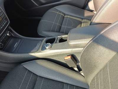 Mercedes-Benz GLA sport Grigio usata Pavia