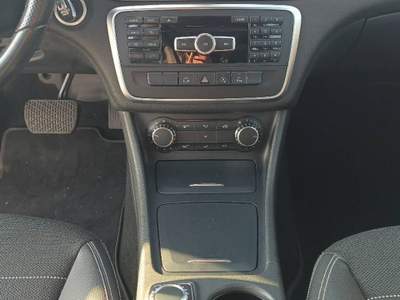 Mercedes-Benz GLA sport Grigio usata Pavia