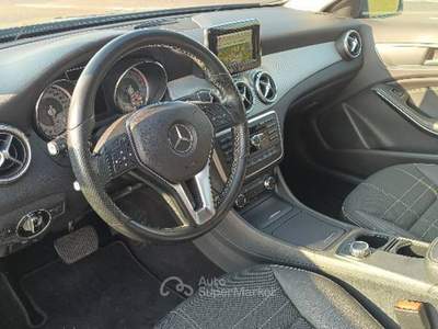 Mercedes-Benz GLA sport Grigio usata Pavia