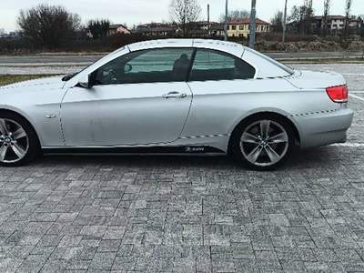 BMW Serie 3 325d Futura  Grigio usata Pavia