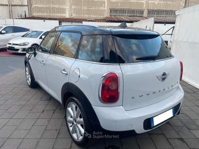 MINI Cooper D Countryman 1.6 Bianco usata Roma