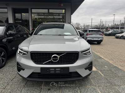 Volvo XC40 B3 automatico Plus Dark KM0 PREZZO REALE Grigio usata Arsago Seprio