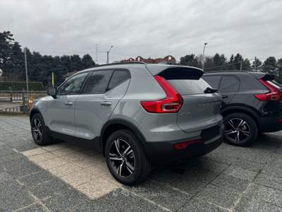 Volvo XC40 B3 automatico Plus Dark KM0 PREZZO REALE Grigio usata Arsago Seprio