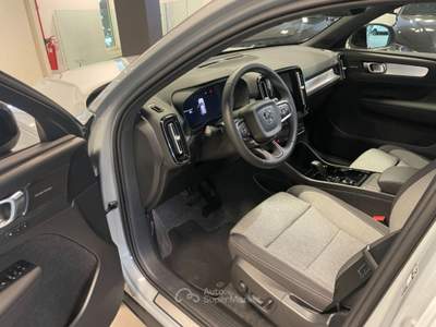 Volvo XC40 B3 automatico Plus Dark KM0 PREZZO REALE Grigio usata Arsago Seprio