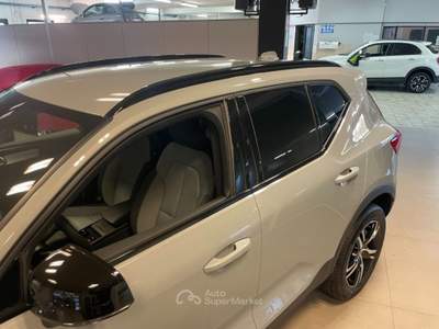Volvo XC40 B3 automatico Plus Dark KM0 PREZZO REALE Grigio usata Arsago Seprio