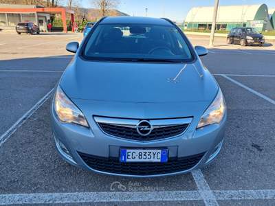 Opel Astra BELLA STATION WAGON PER LA FAMIGLIA O PER IL LAVORO usata CALCINAIA