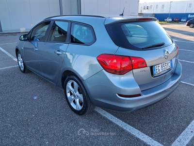 Opel Astra BELLA STATION WAGON PER LA FAMIGLIA O PER IL LAVORO usata CALCINAIA