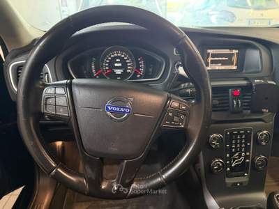 Volvo V40 In perfette condizioni e pronta a viaggiare con te Nero usata Quarrata