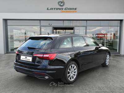 Audi A4 2.0 tdi mhev Business 136cv s-tronic con Carplay Nero usata Latina