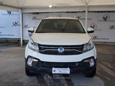 SsangYong Korando 2.2 Diesel 2WD MT Plus Bianco usata Quartu Sant'Elena