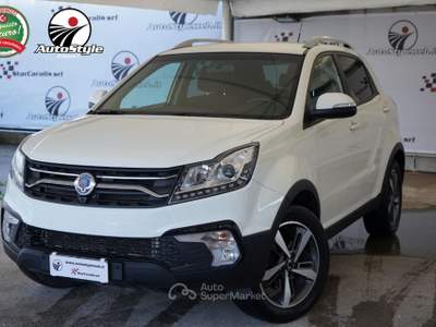 SsangYong Korando 2.2 Diesel 2WD MT Plus Bianco usata Quartu Sant'Elena