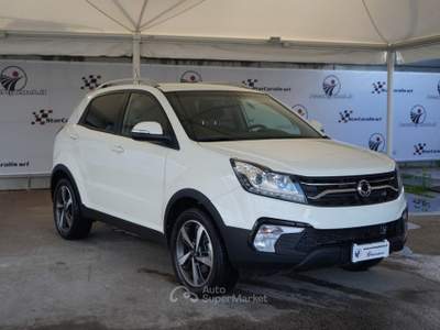 SsangYong Korando 2.2 Diesel 2WD MT Plus Bianco usata Quartu Sant'Elena