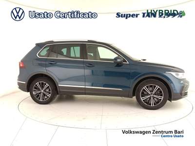 Volkswagen Tiguan 1.4 tsi eh elegance dsg Blu/Azzurro usata Bari