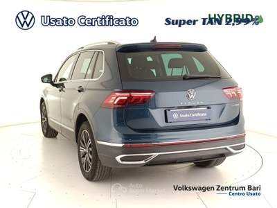 Volkswagen Tiguan 1.4 tsi eh elegance dsg Blu/Azzurro usata Bari