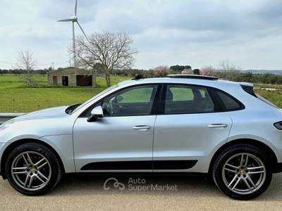 Porsche Macan 2.0 FACELIFT 245cv-UFFICIALE Blu/Azzurro usata Altamura