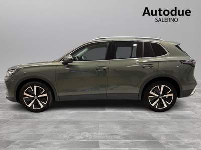 Volkswagen Tiguan  - tiguan 1.5 etsi elegance 150cv dsg Verde usata Salerno