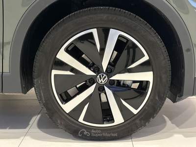 Volkswagen Tiguan  - tiguan 1.5 etsi elegance 150cv dsg Verde usata Salerno
