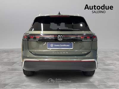 Volkswagen Tiguan  - tiguan 1.5 etsi elegance 150cv dsg Verde usata Salerno