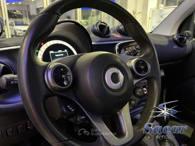 Smart ForTwo Fortwo 1.0 Passion 71cv twinamic Nero usata Potenza